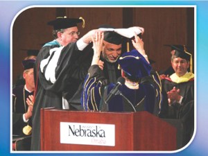 tom-karzai-at-uno-reduced